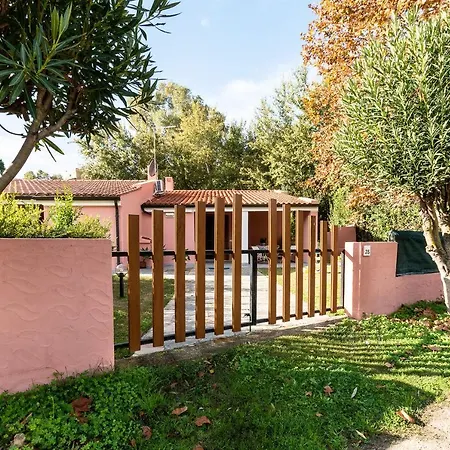 Holiday home Coccinella Maracalagonis